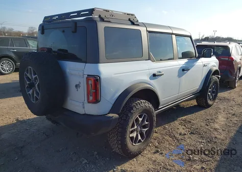 2022 Ford Bronco Badlands z USA, uszkodzony, nr VIN 1FMEE5DP8NLB51133